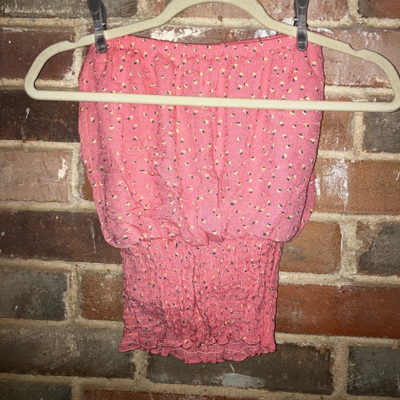 Vivace Sleeveless Halter Top - Picture 3 of 4